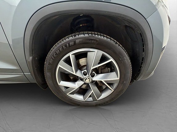 Vehicle Image 36