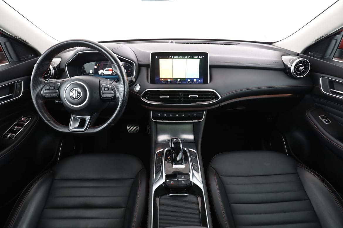 Vehicle Image 13