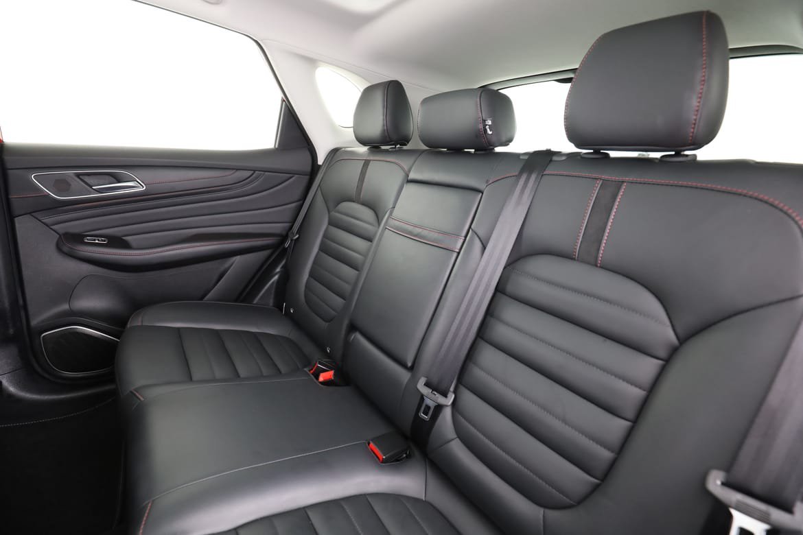 Vehicle Image 15