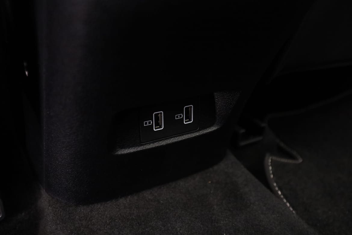 Vehicle Image 42