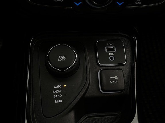 Vehicle Image 22