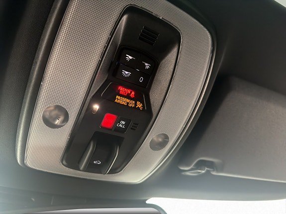 Vehicle Image 28