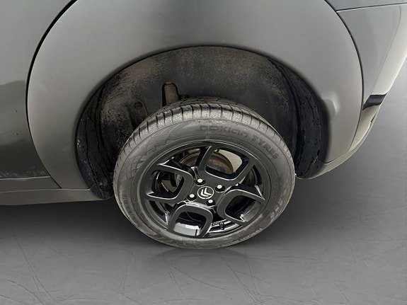 Vehicle Image 26