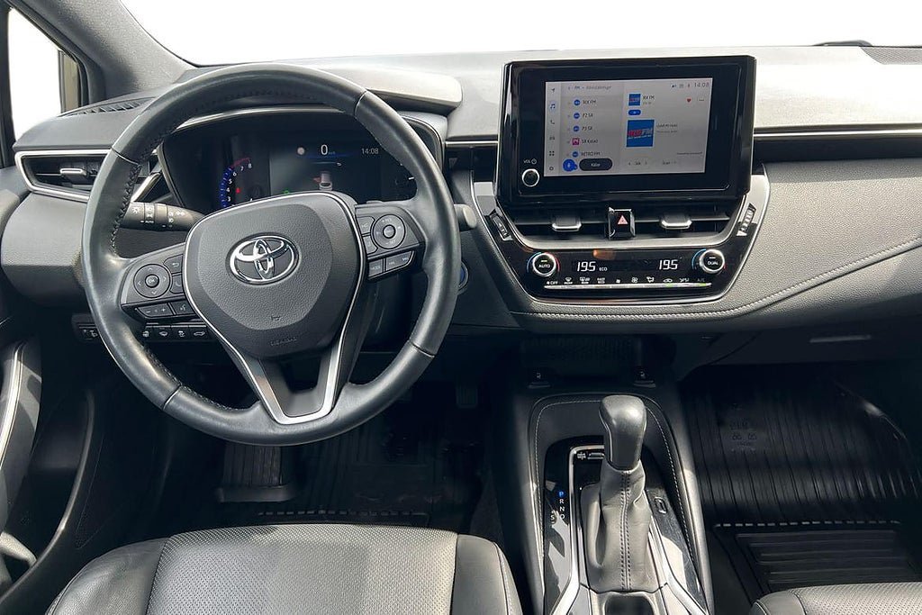 Vehicle Image 10