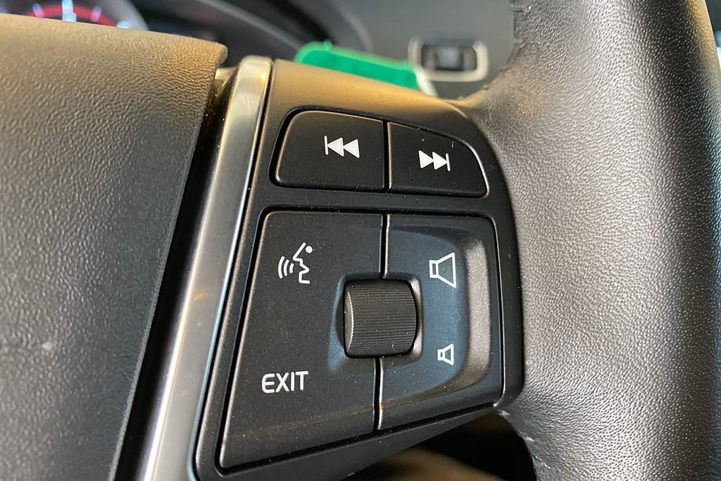 Vehicle Image 21