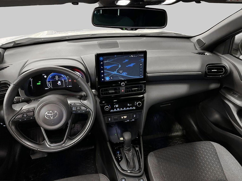 Vehicle Image 11