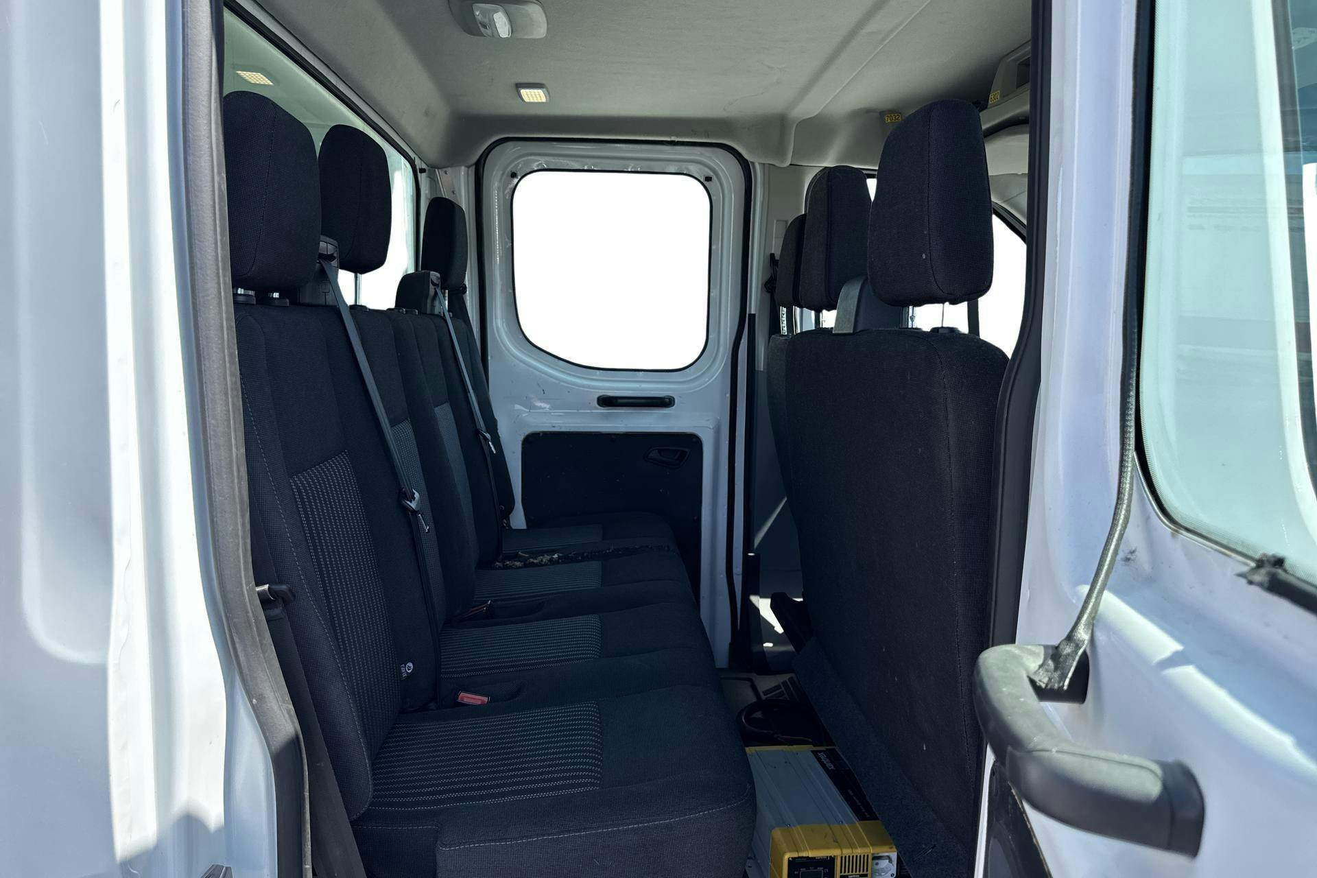 Vehicle Image 8