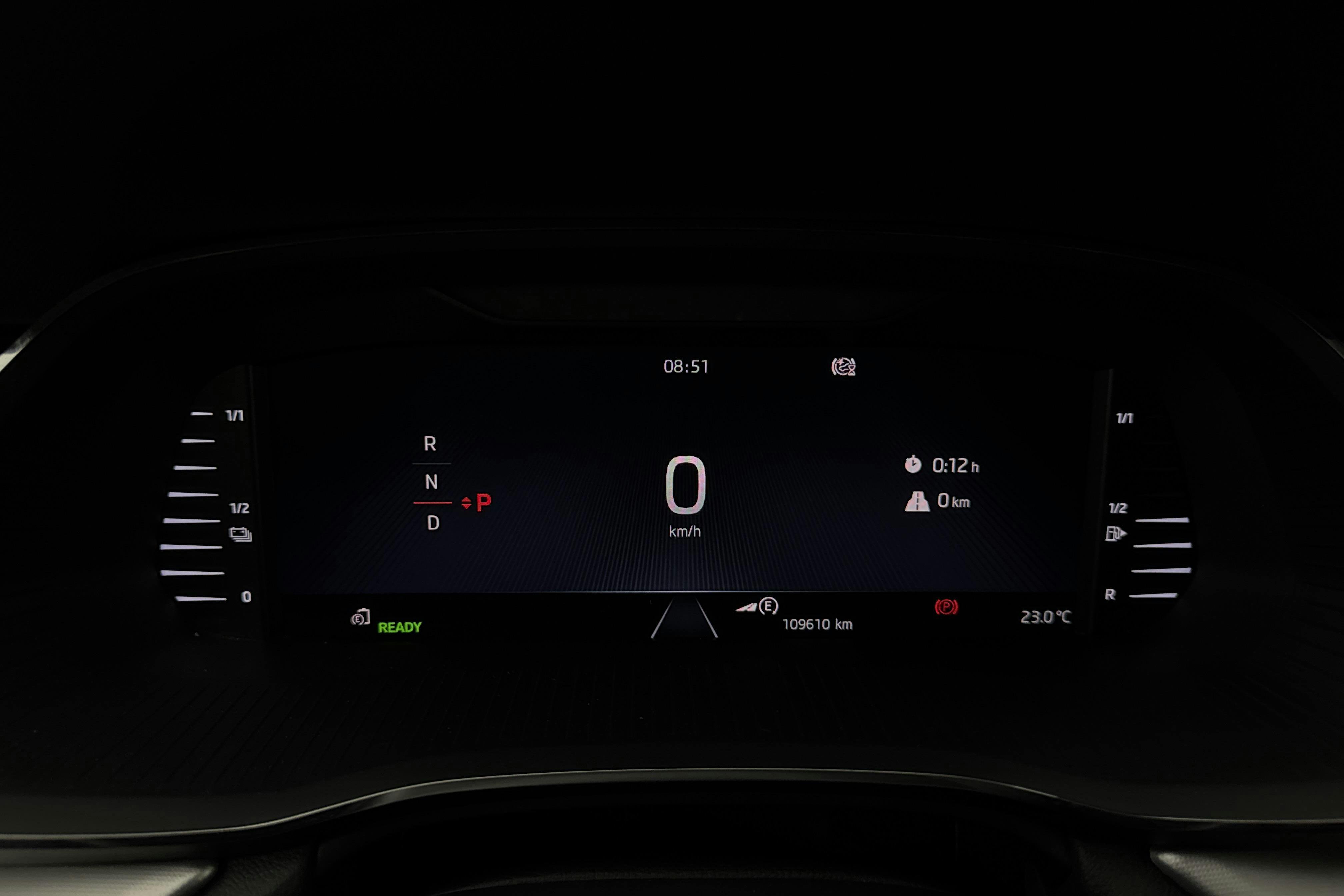 Vehicle Image 10