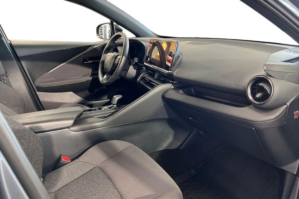 Vehicle Image 7