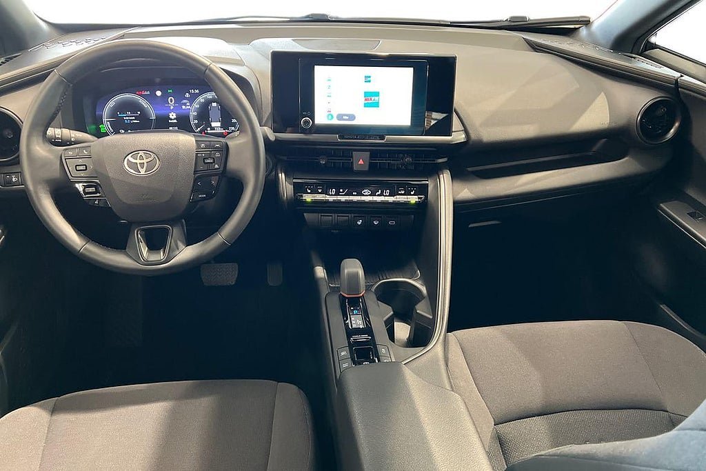 Vehicle Image 10