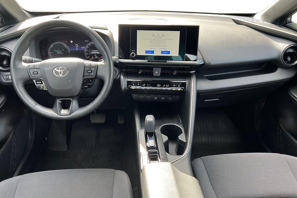 Vehicle Image 10