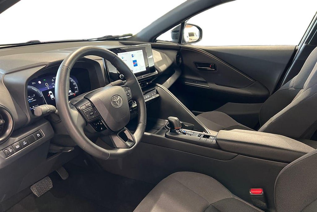 Vehicle Image 14