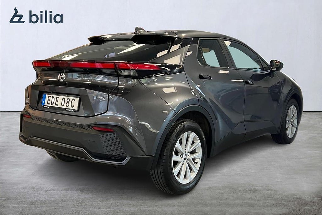 Vehicle Image 19