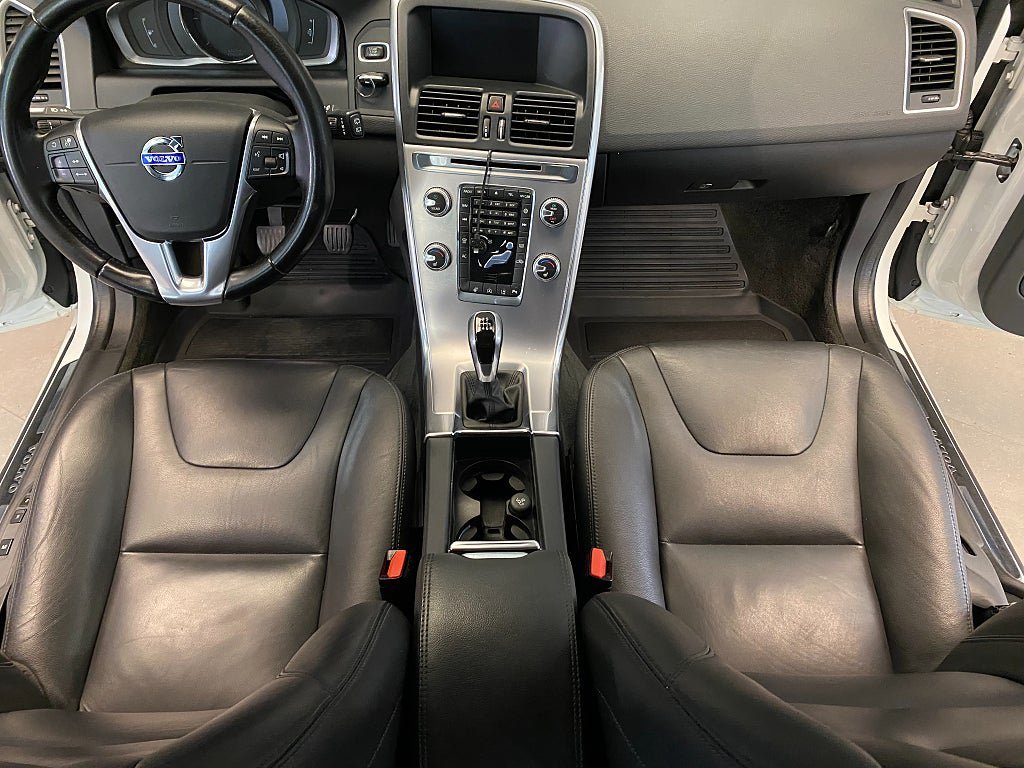 Vehicle Image 39