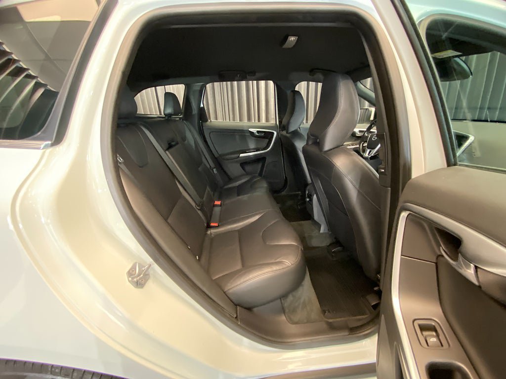 Vehicle Image 80