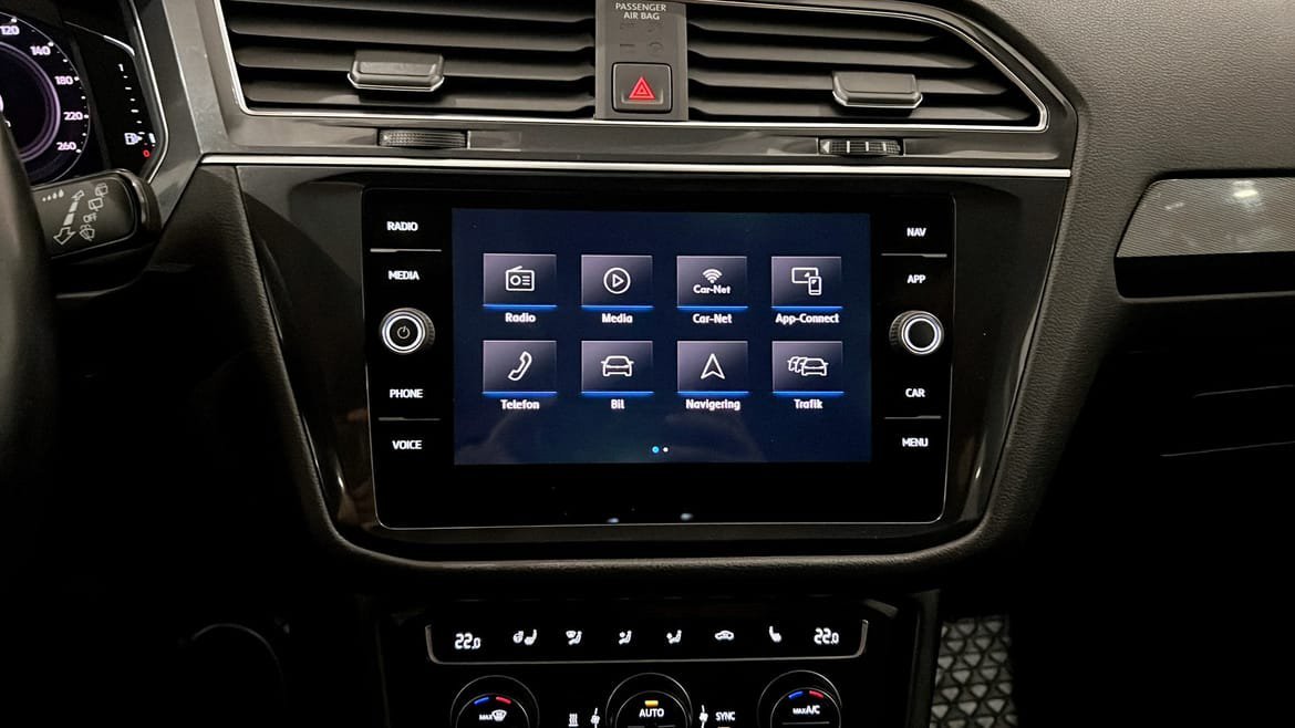 Vehicle Image 9