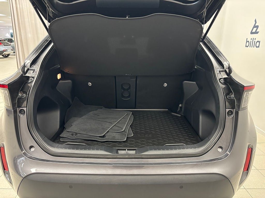 Vehicle Image 15