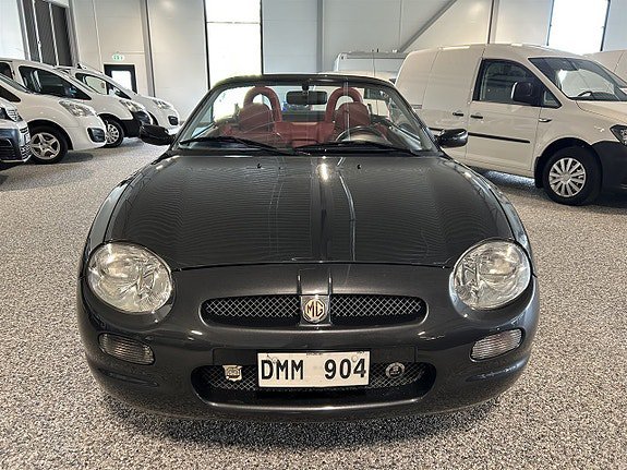 Vehicle Image 7