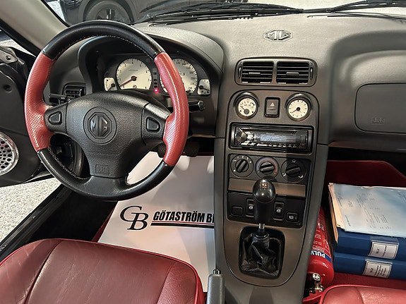 Vehicle Image 19