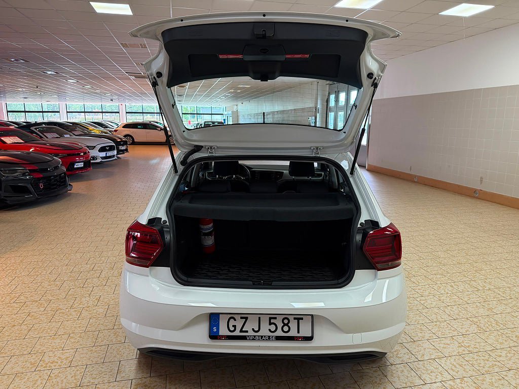Vehicle Image 11