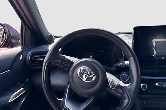 Vehicle Image 11