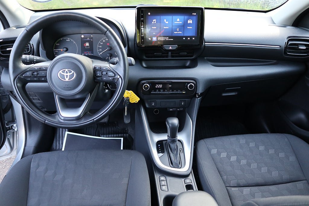 Vehicle Image 7