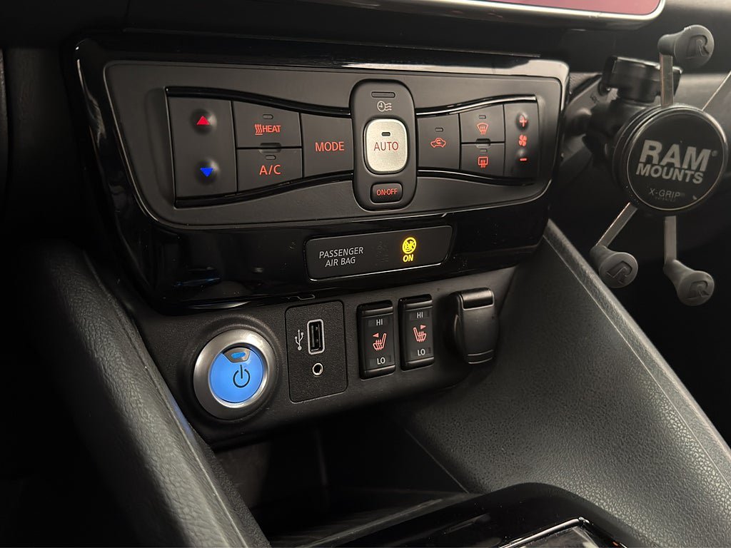 Vehicle Image 30