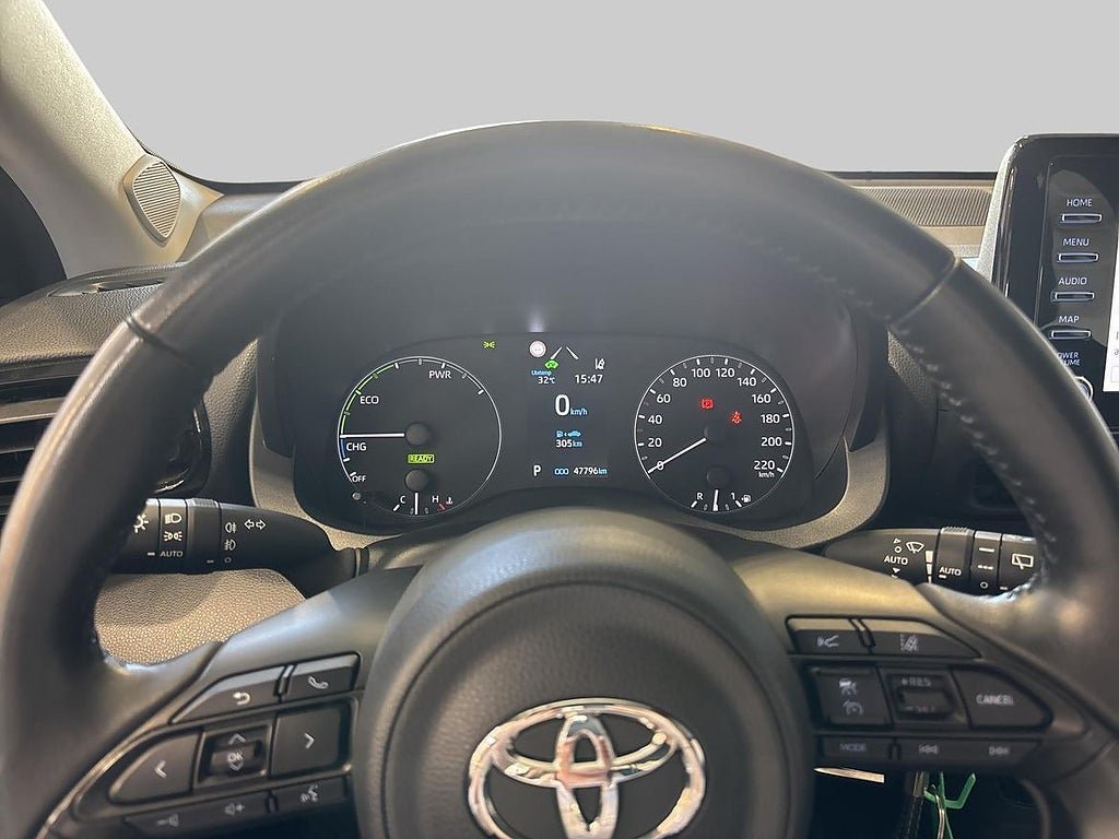 Vehicle Image 15