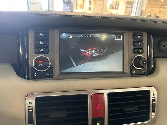 Vehicle Image 28