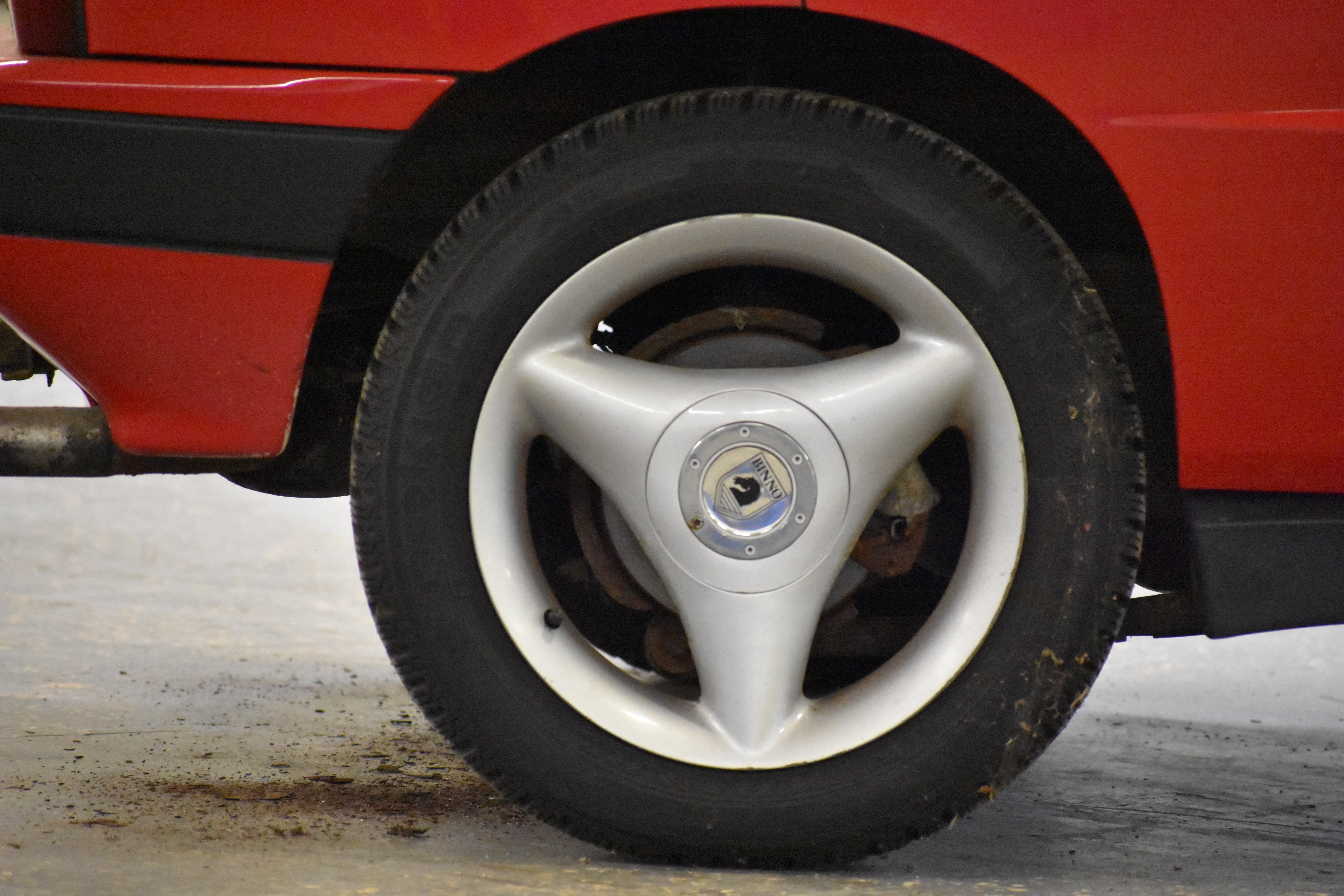 Vehicle Image 11