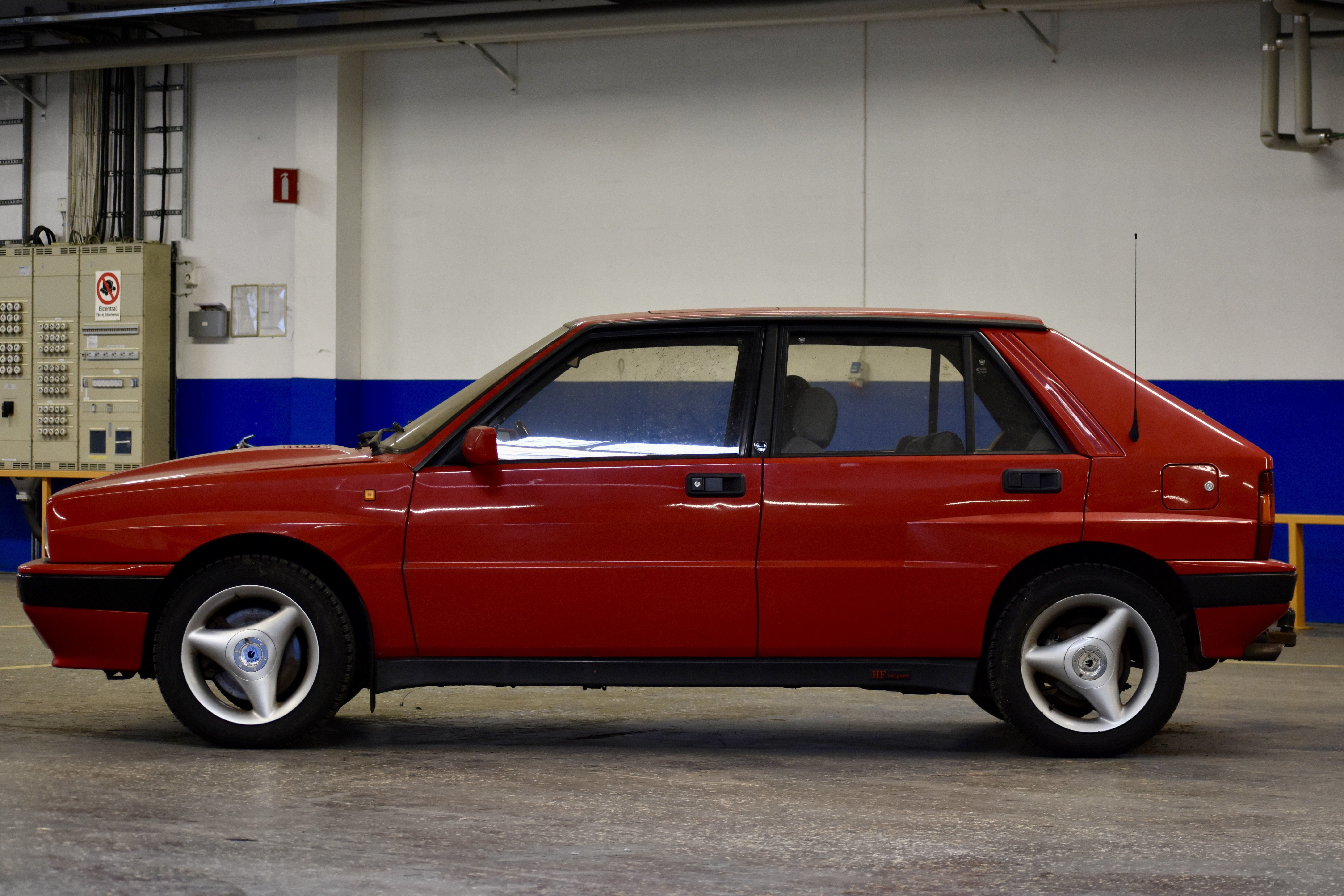 Vehicle Image 13