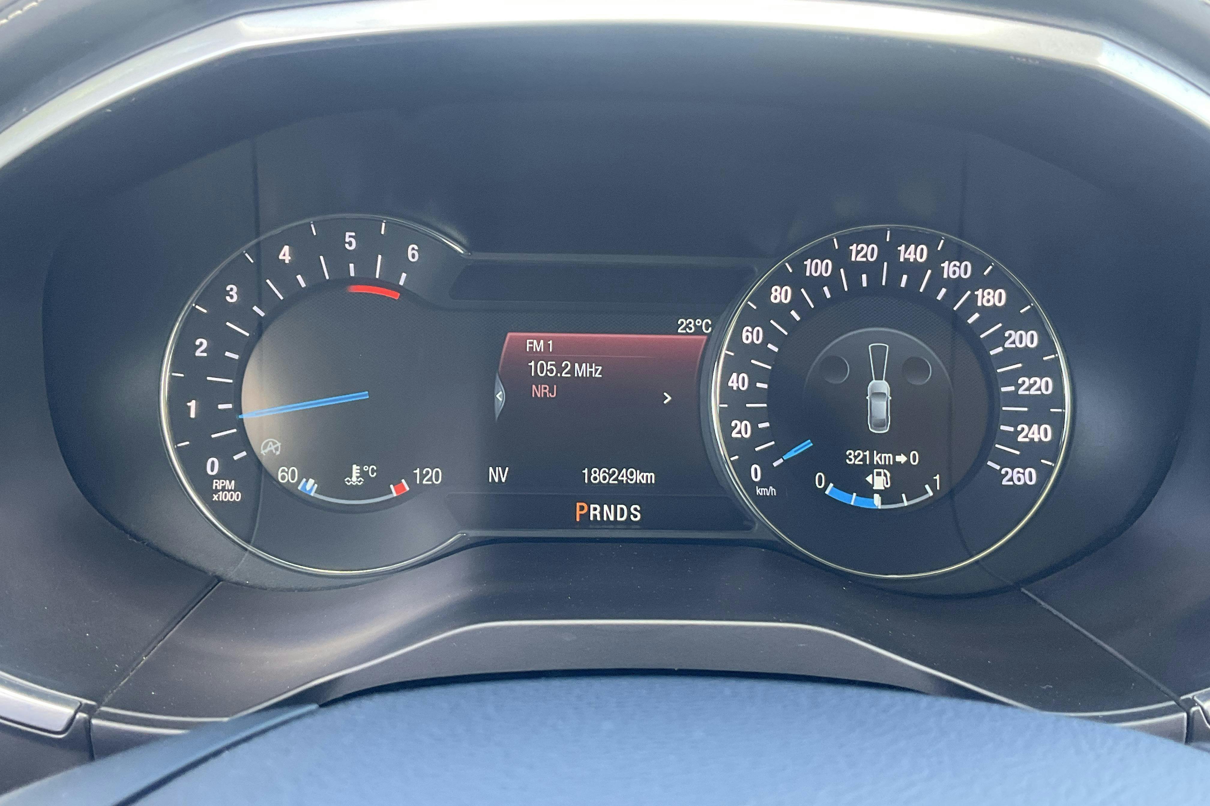 Vehicle Image 12