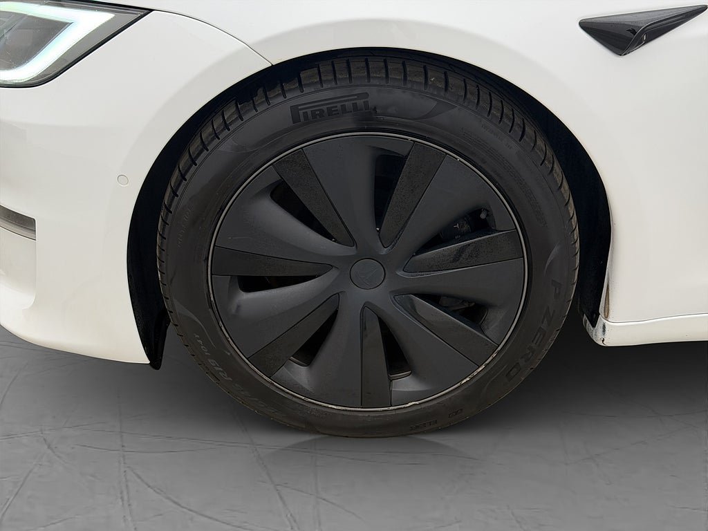 Vehicle Image 38