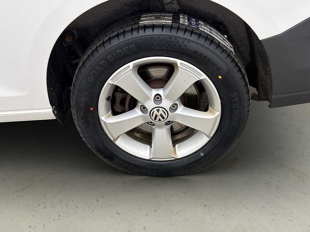 Vehicle Image 30