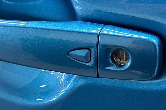 Vehicle Image 24