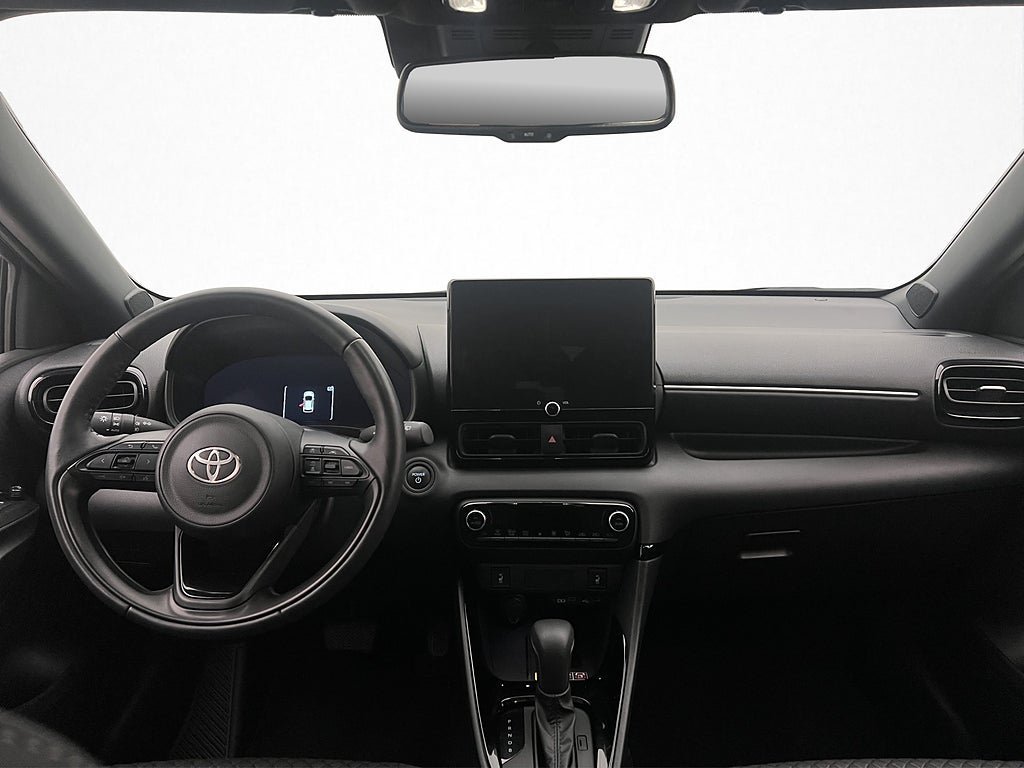 Vehicle Image 15