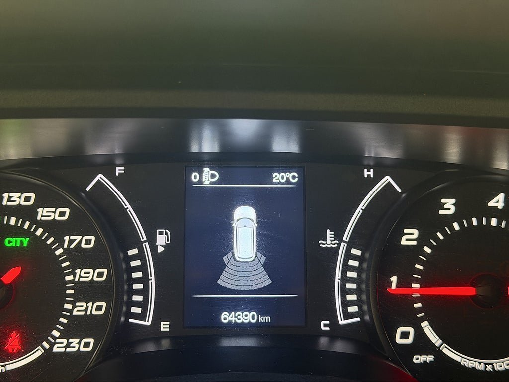 Vehicle Image 14