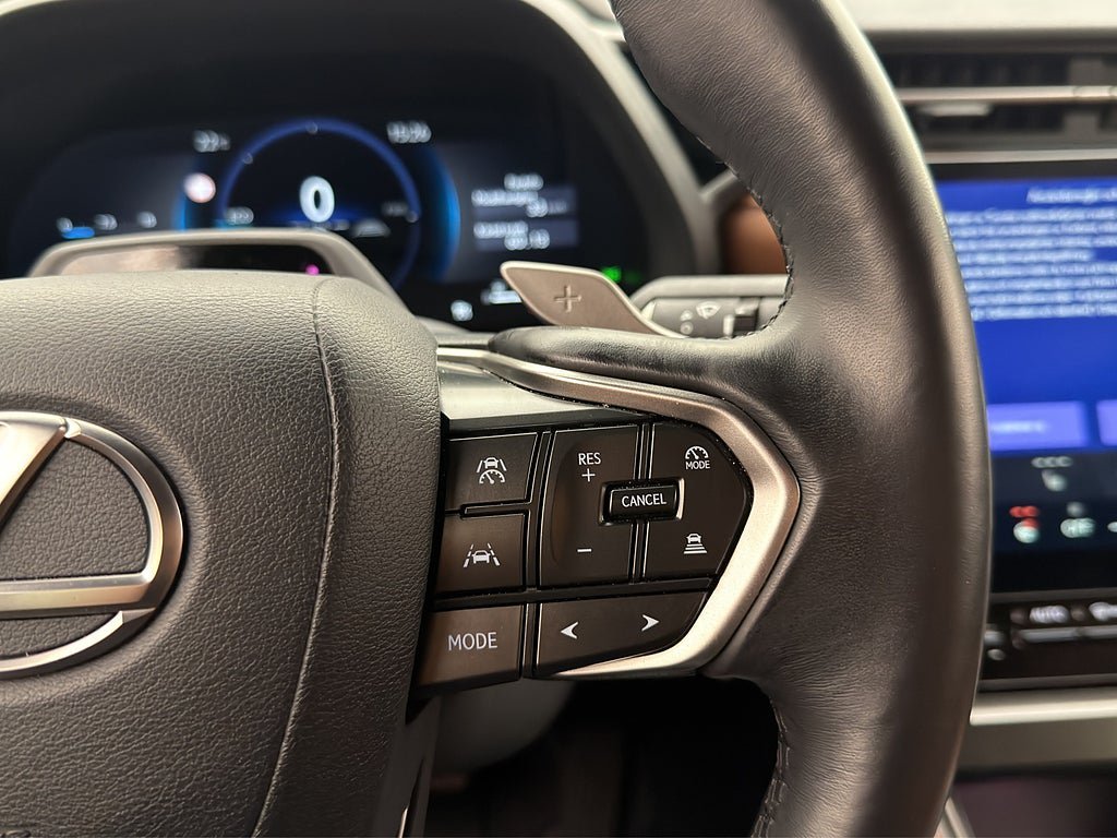 Vehicle Image 18