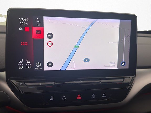 Vehicle Image 25