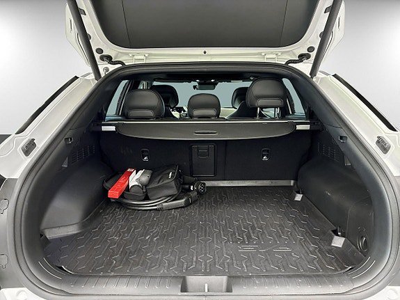 Vehicle Image 28