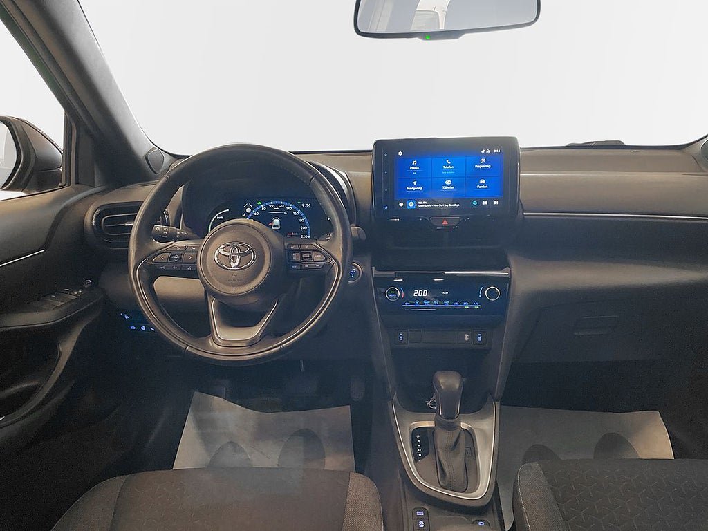 Vehicle Image 8
