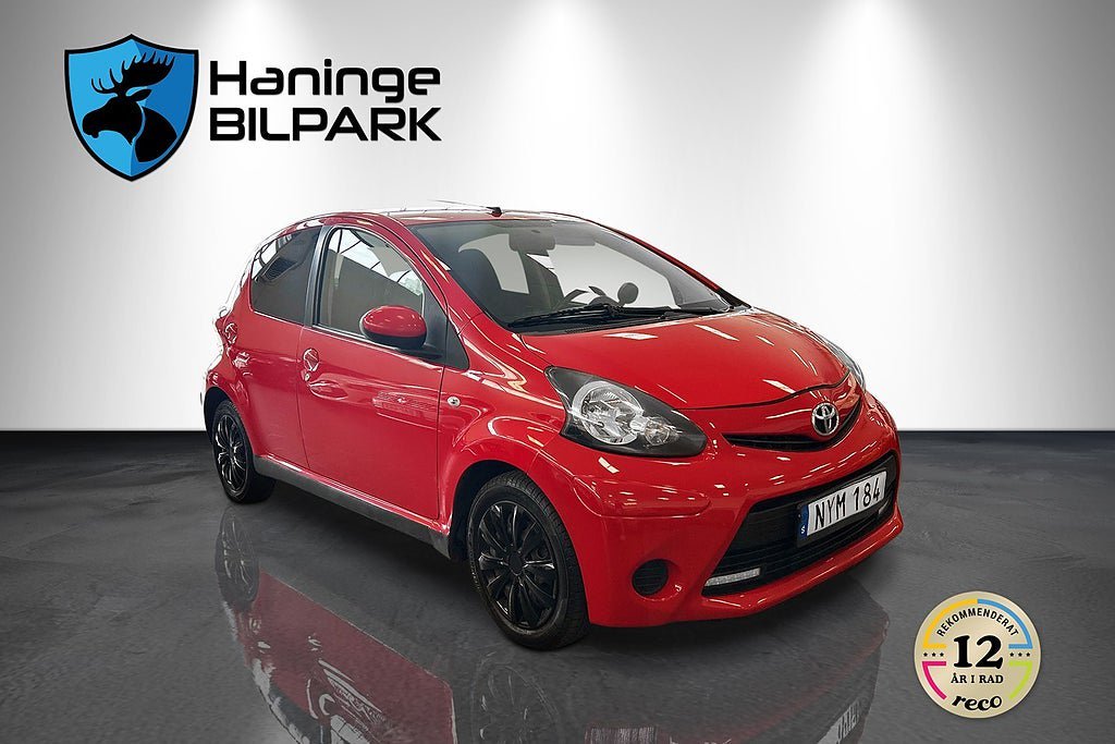 Vehicle Image 5