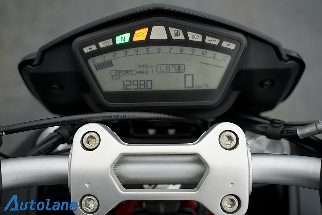 Vehicle Image 20