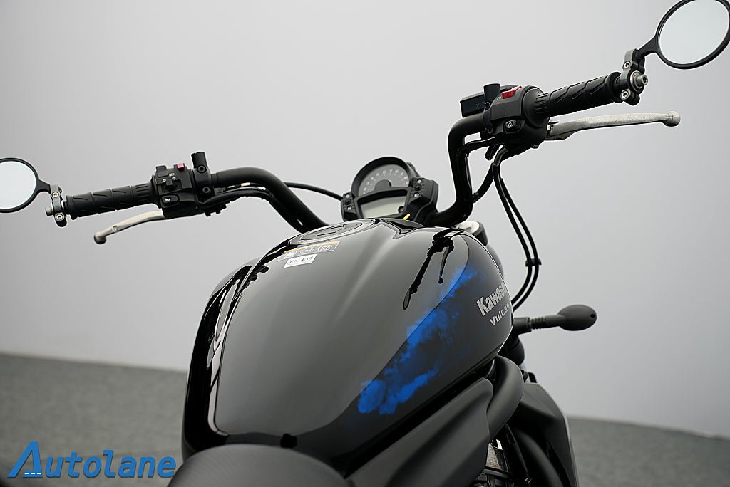 Vehicle Image 21