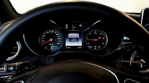 Vehicle Image 15
