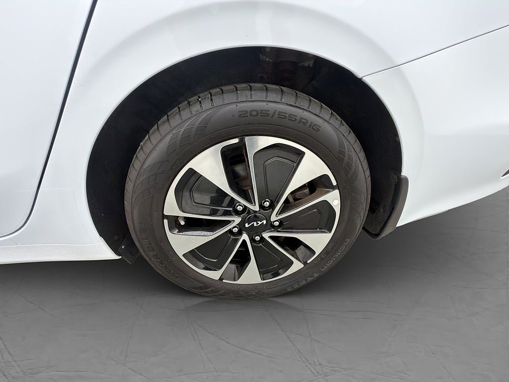 Vehicle Image 31