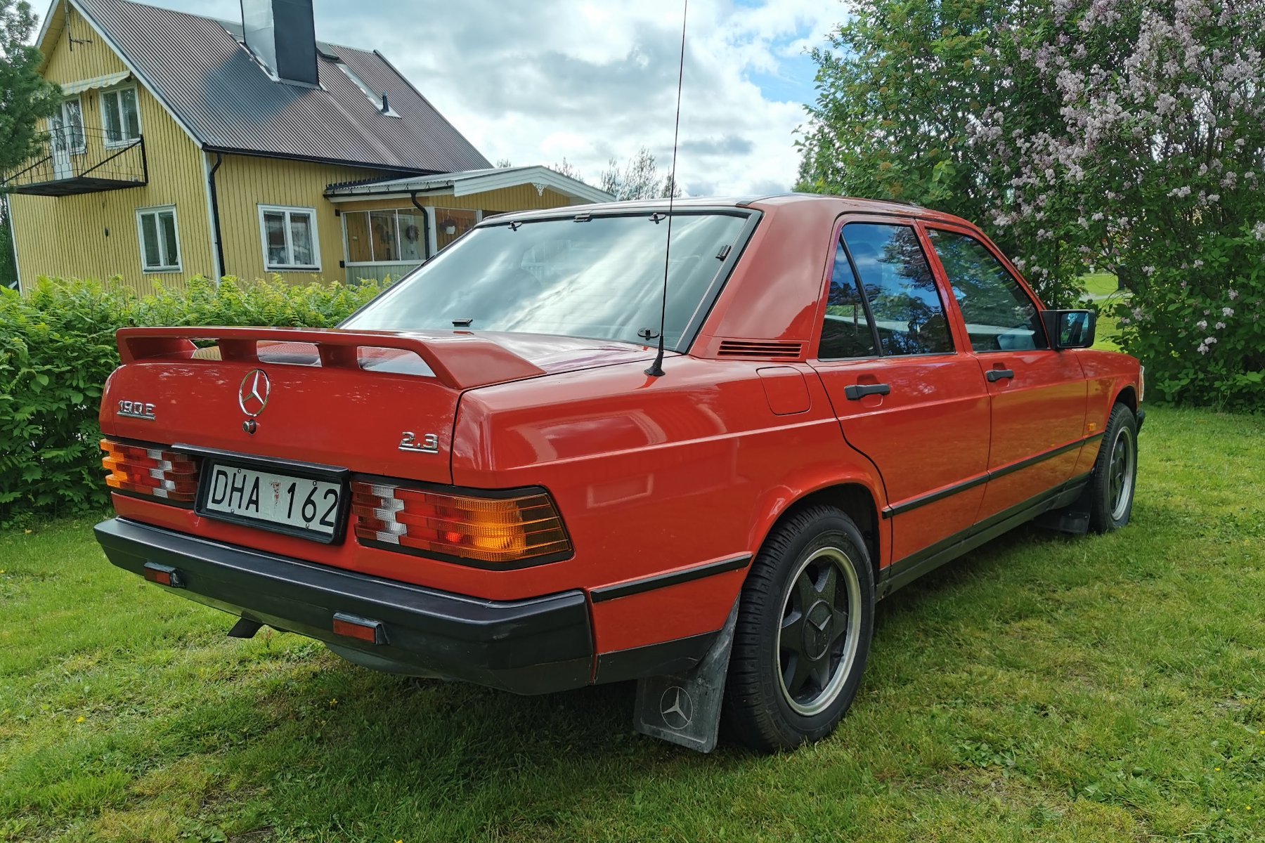 Vehicle Image 34