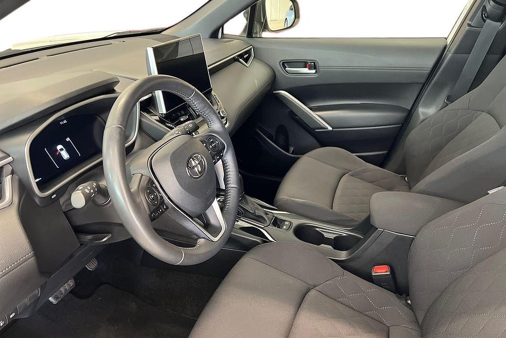 Vehicle Image 12