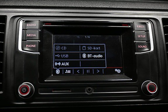 Vehicle Image 32
