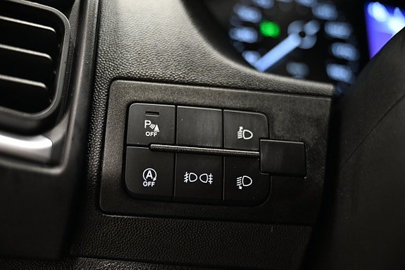 Vehicle Image 28